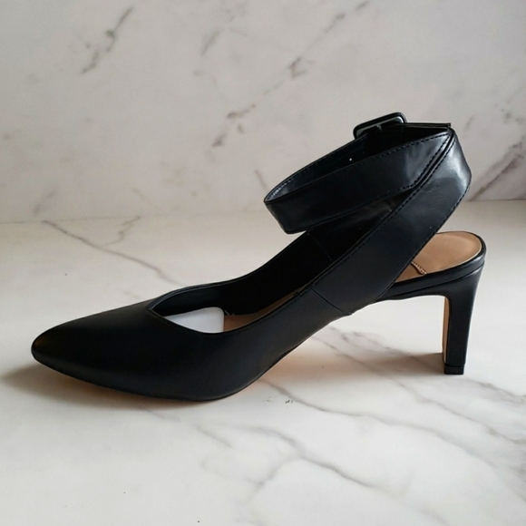 Rilista Leather Ankle Strap Pointed Toe Pumps in Black Size 8 - Picture 4 of 8